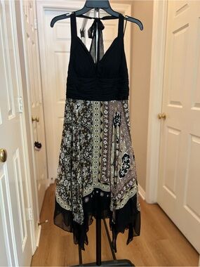 Signature by Sangria Black Halter Empire Waist Floral Print Dress